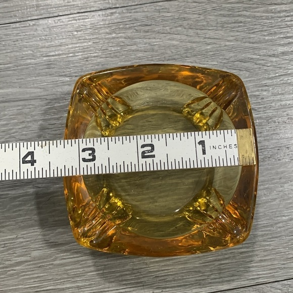 Retro Amber 3 3/8" Square Footed Glass Ashtray Unusual Vintage - Picture 3 of 5